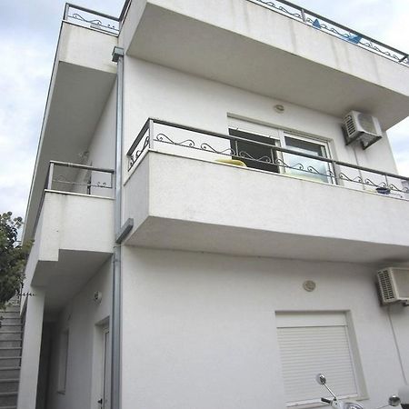 Apartments Zdenka Donji Okrug  Exterior foto
